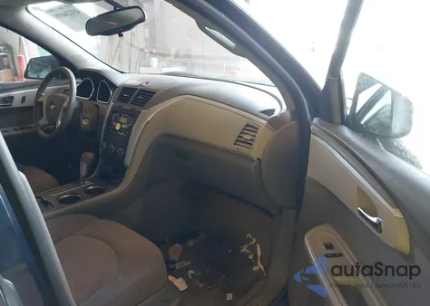 2011 Chevrolet Traverse Ls from USA, damaged, VIN 1GNKVEEDXBJ232841